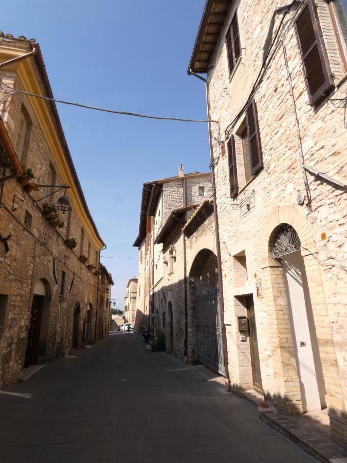 Scappo In Umbria, La Casa Di Eude Apartment อัสซิซี ภายนอก รูปภาพ