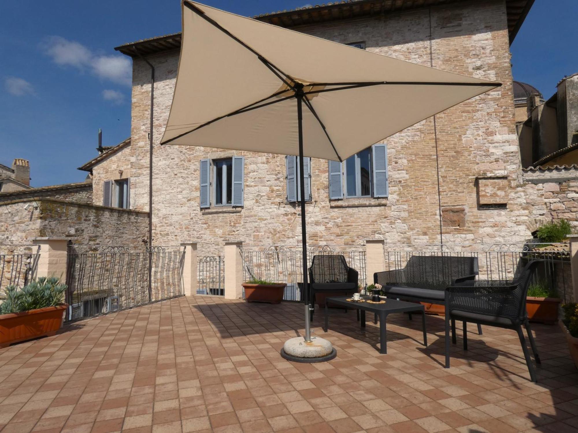 Scappo In Umbria, La Casa Di Eude Apartment อัสซิซี ภายนอก รูปภาพ