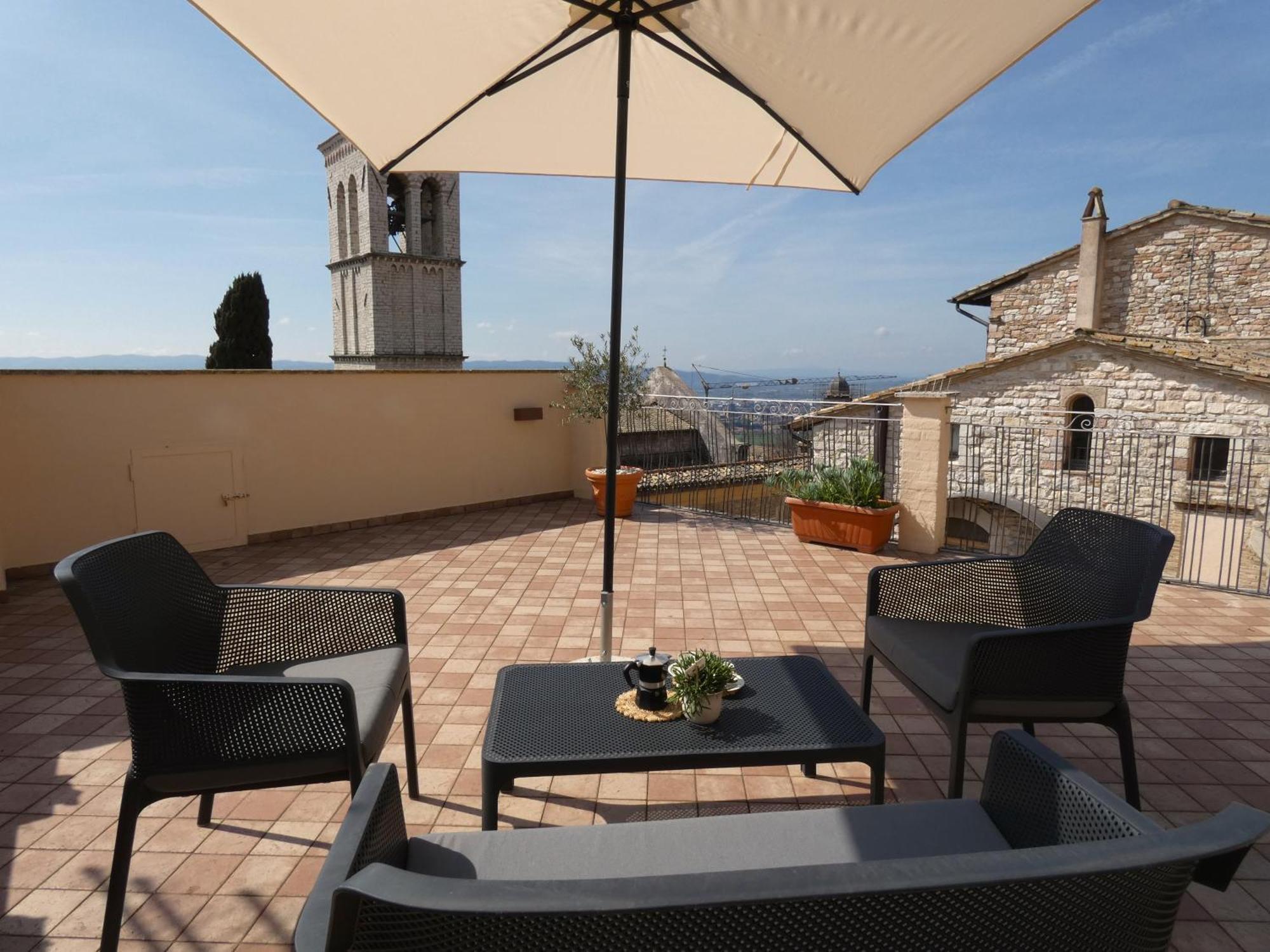 Scappo In Umbria, La Casa Di Eude Apartment อัสซิซี ภายนอก รูปภาพ